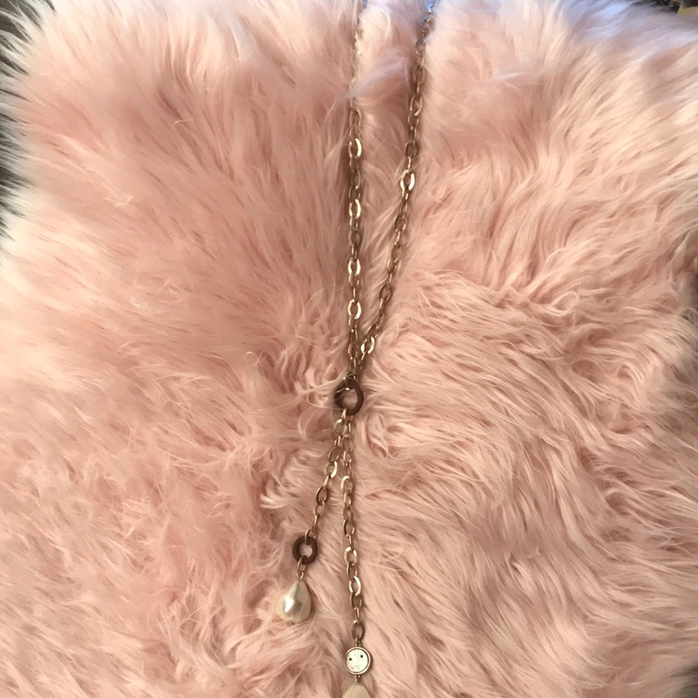 Gold necklace with silver coin detail,large pearls